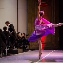 ¡Se va el año! / La Escuela Oficial de Ballet se despide con una gala de lujo