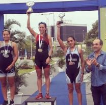 ¡Orgullo salteño! / Delfina  lvarez ganó y es tricampeona nacional de triatlón