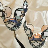 Huevos de ñandúes y avestruces convertidos en objetos de arte