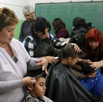 Libre y gratuito / Inicia un curso de peluquería profesional en Salta
