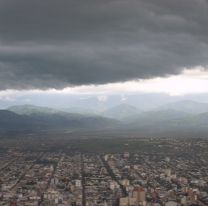 Alerta por la llegada de una fuerte tormenta con granizo para Salta