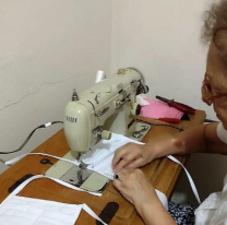 Un corazón gigante: abuelita de Orán hace barbijos para el hospital donde trabaja su hijo