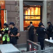 VIDEO | Salteños solidarios: reparten desayunos a policías y agentes sanitarios