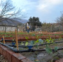 <p>????????????????????????????????????</p>