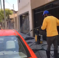 VIDEO | Salteños se quedaron sin trabajo y montaron un lavadero móvil