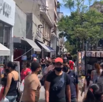 Así luce el centro de Salta a horas de Nochebuena