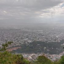Alerta por lluvias fuertes y posible caída de granizo en Salta