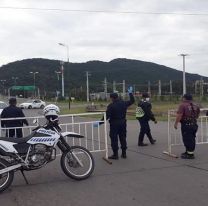 Volvieron los retenes y vallas a la ciudad