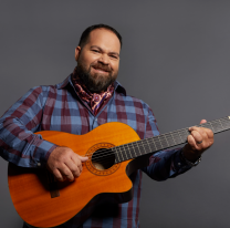 Juan Fuentes presenta “Luna Llena” primer single de su disco solista