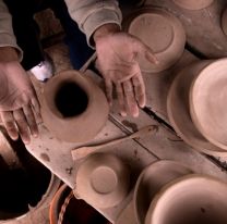 El Mercado Artesanal brindará un taller gratuito de cerámica Calchaquí