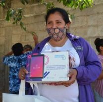 Se entregaron más de 700 tablets a vecinos de barrios populares