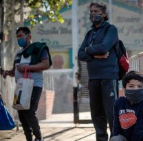 El Gobierno evalúa un bono de fin de año para beneficiarios de programas sociales