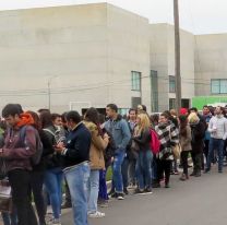 El Gobierno premiará con $1.000.000 a quien gane un concurso de ideas que generen empleo genuino