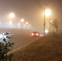 Tiempo en Salta: intensa niebla cubre las calles salteñas
