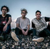 &#8220;Gauchos de Acero&#8221; en formato acústico en el paseo Balcarce