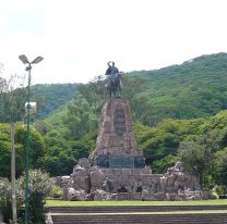 ¡Bien ahí! / Remodelarán el Monumento a Güemes