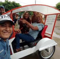 ¡La buena del día! / Un chapista oranense arregló el carro de un joven con discapacidad