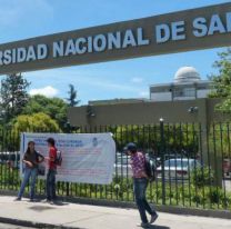 Docentes de la UNSa se ofrecen para fabricar alcohol en gel