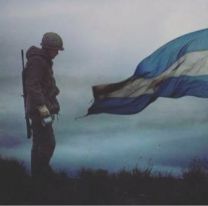 La vigilia por Malvinas será virtual y a medianoche invitan a cantar el Himno