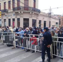 Los bancos atenderán mañana de 9 a 16 de acuerdo al último número del DNI