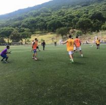 ¿Vuelve el fútbol entre amigos?: Salta cerca de habilitar las canchitas