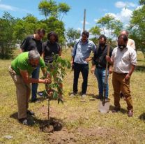 Metán inauguró su &#8220;Bosque de la Poesía&#8221;