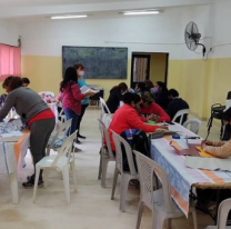 Dictan un taller de marroquinería en el CIC de Solidaridad