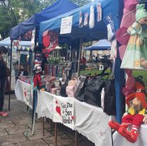 Volvió la feria de artesanos de Plaza Belgrano