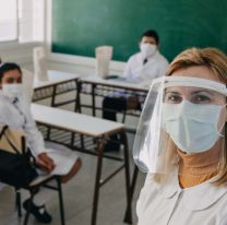 <p>zzzznacg2NOTICIAS ARGENTINAS BAIRES, AGOSTO 9: San Juan será mañana la primera de las provincias que retomará las clases presenciales en medio de la pandemia por el coronavirus, pero lo hará con un protocolo especial y un sistema bimodal, ya que inclui