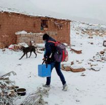 Agentes sanitarios llevan la vacuna del Covid-19 a parajes aislados de Salta