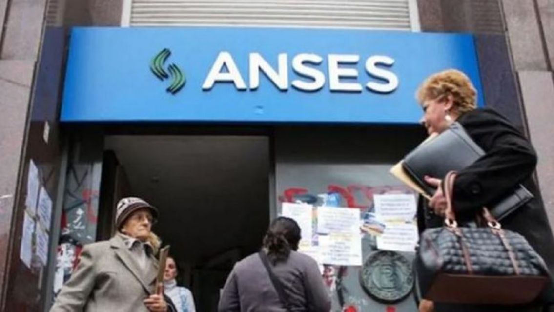 Bono De ANSES, AUH, Jubilados Y Pensionados: Quiénes Cobran Hoy, 22 De ...