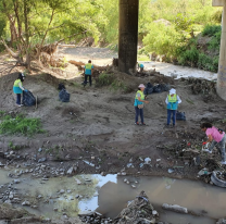  Se llevó adelante una jornada de limpieza en el río Arenales