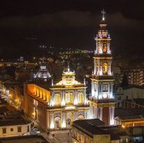 Miles de turistas llegaron a Salta a pasar el fin de semana largo