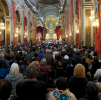 Salta se viste de luz y tradición en la Misa de Gallo de la Catedral Basílica