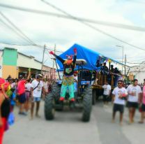 Con una gran caravana, Rosario de Lerma desentierra el carnaval