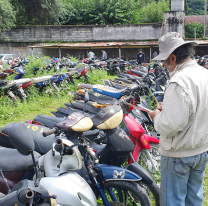 Rematarán autos y motos en el Teatro Municipal desde 250 mil pesos