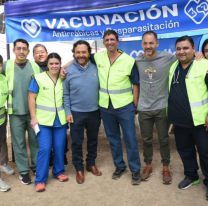 El gobernador Sáenz recorrió el programa "La Muni en tu barrio" y saludó a los vecinos