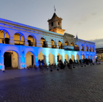 Hoy el Cabildo Histórico se iluminará con los colores de nuestra Bandera