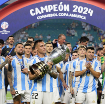 Ya están viajando: a qué hora llegan los bicampeones a Argentina