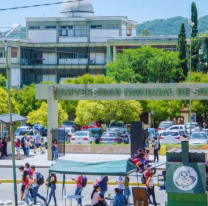 Paro docente por  72 horas en la Universidad Nacional de Salta