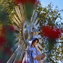 Un año más las imágenes peregrinas del Señor y la Virgen del Milagro visitaron la Casa de Gobierno