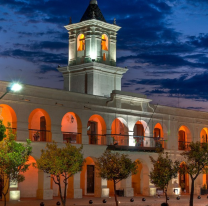 El Cabildo se iluminará con los colores de la bandera de Chile