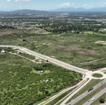 La nueva vía de circulación entre barrio Grand Bourg y la Circunvalación Oeste entra en funcionamiento hoy