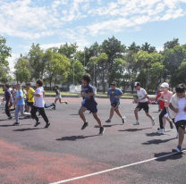 La Colonia de Vacaciones cerrará la primera semana con un maratón infantil